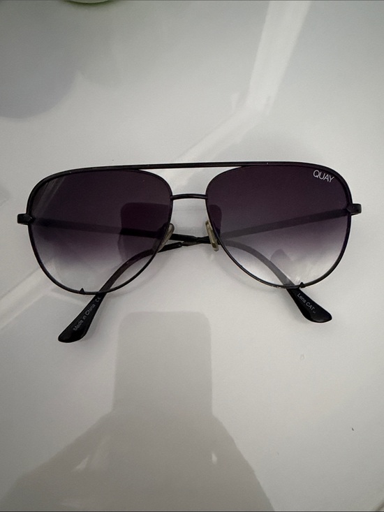 Quay Australia Accessories - Quay Australia Black Aviator Sunglasses with Purple Gradient Lenses